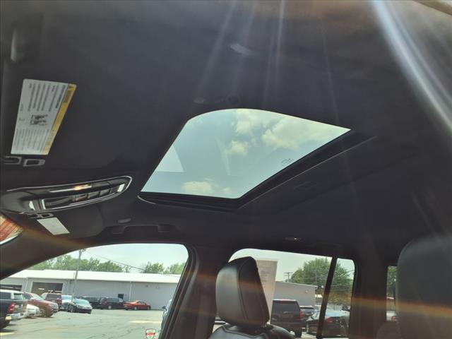 used 2024 Jeep Grand Cherokee car, priced at $34,977