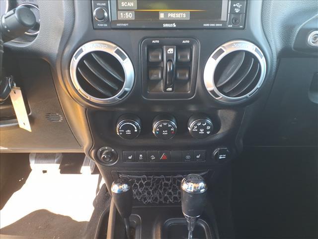 used 2015 Jeep Wrangler Unlimited car, priced at $15,995