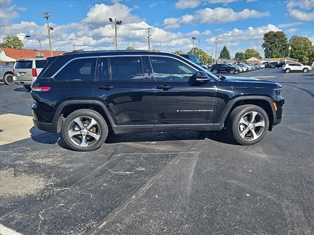 used 2023 Jeep Grand Cherokee car, priced at $33,995