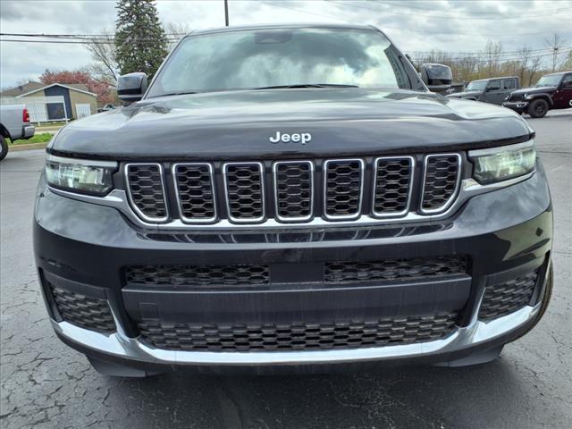 used 2024 Jeep Grand Cherokee L car