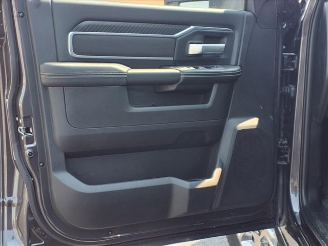 new 2025 Ram 2500 car