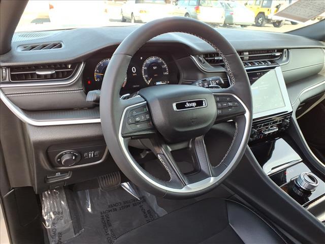 used 2024 Jeep Grand Cherokee car, priced at $35,995