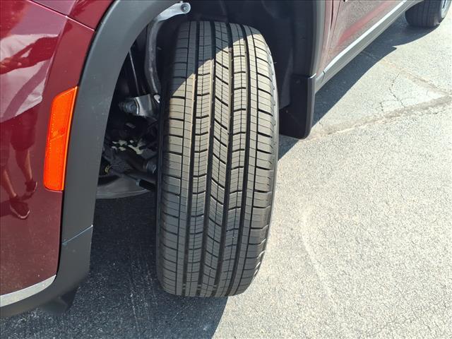 new 2025 Jeep Grand Cherokee L car