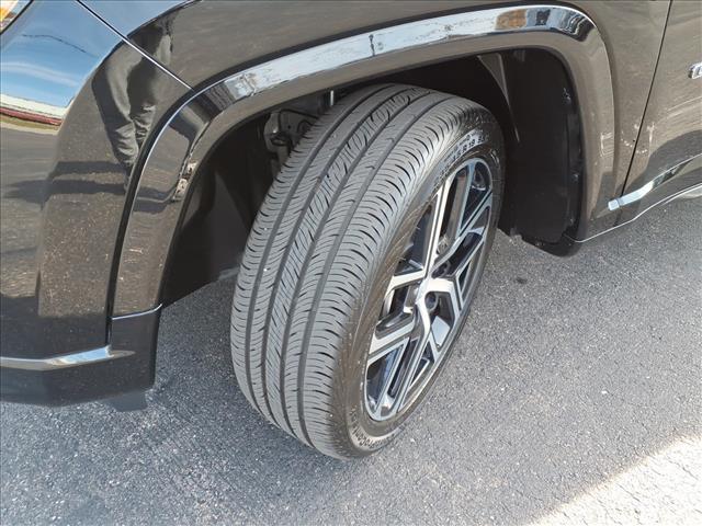 used 2024 Jeep Compass car, priced at $26,995