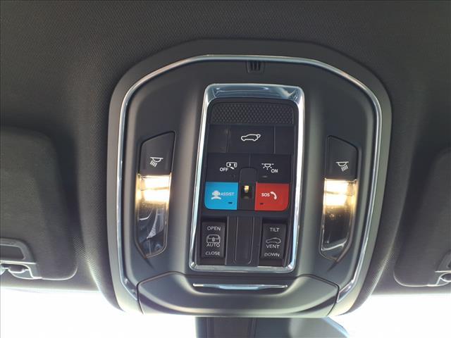 used 2024 Jeep Grand Cherokee car, priced at $32,995