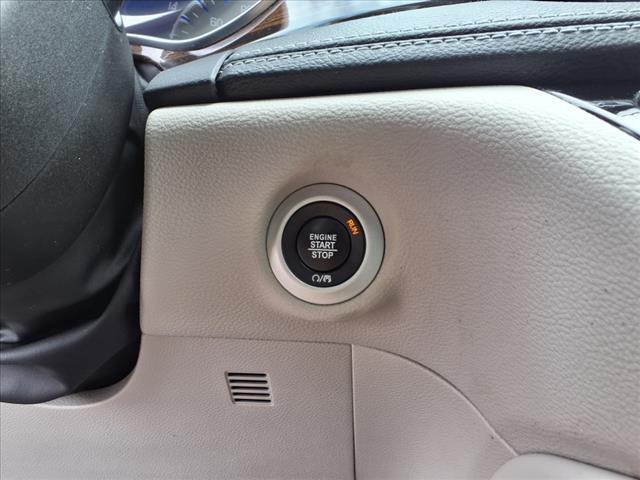 used 2022 Chrysler Pacifica car, priced at $34,995