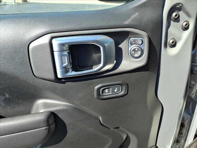 used 2022 Jeep Wrangler Unlimited car, priced at $33,995