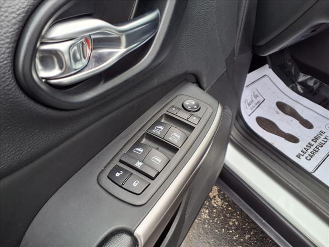 used 2021 Jeep Cherokee car, priced at $26,995
