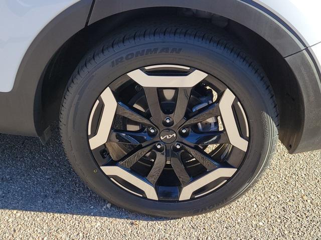 used 2024 Kia Telluride car, priced at $38,174