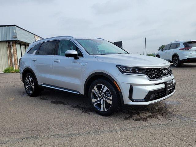used 2023 Kia Sorento Hybrid car, priced at $30,674