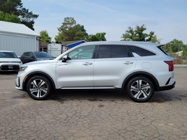 used 2023 Kia Sorento Hybrid car, priced at $30,674