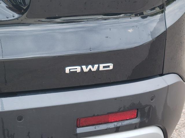 used 2023 GMC Acadia car, priced at $27,174