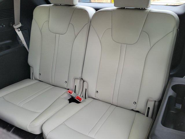 used 2025 Kia Sorento Plug-In Hybrid car, priced at $41,674