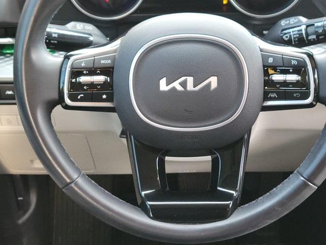 used 2023 Kia Carnival car, priced at $26,674
