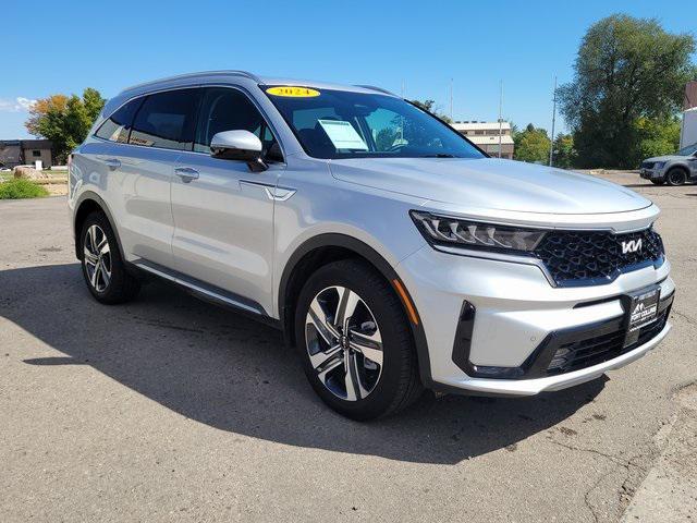 used 2024 Kia Sorento Hybrid car, priced at $33,674