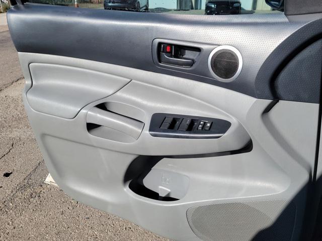 used 2015 Toyota Tacoma car, priced at $23,674