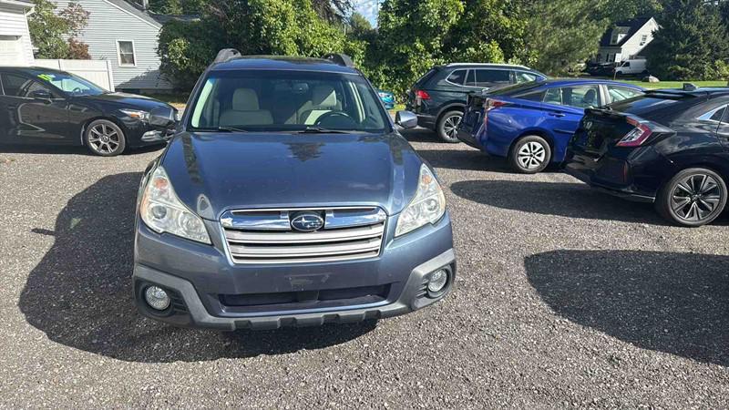 used 2013 Subaru Outback car, priced at $10,500
