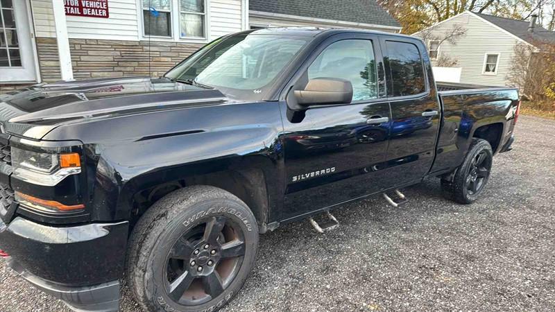 used 2017 Chevrolet Silverado 1500 car, priced at $13,500