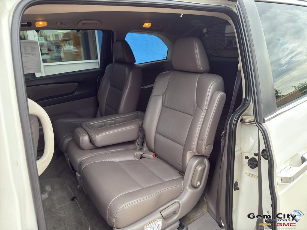 used 2015 Honda Odyssey car