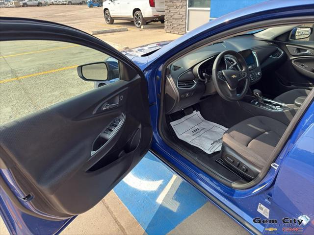 used 2023 Chevrolet Malibu car