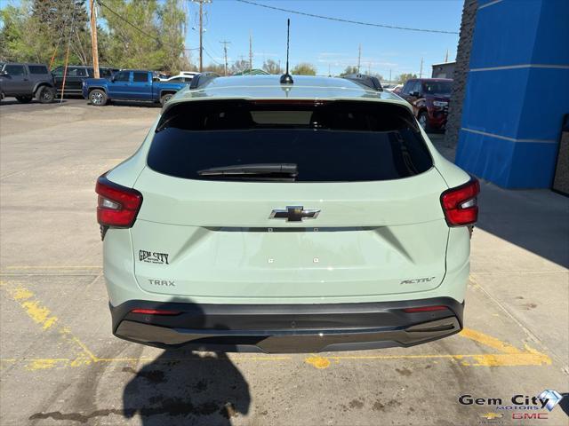 new 2025 Chevrolet Trax car, priced at $26,815