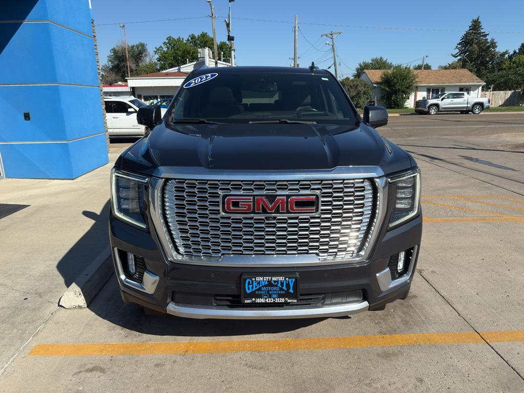 used 2022 GMC Yukon XL car