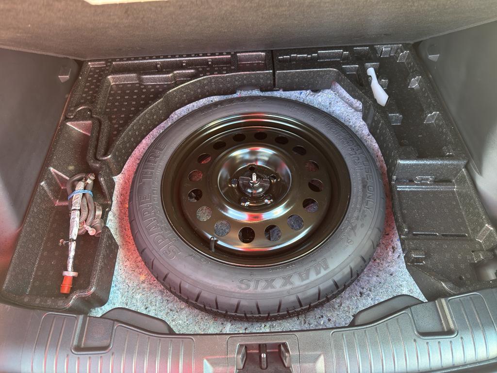 used 2024 Ford Escape car, priced at $28,993