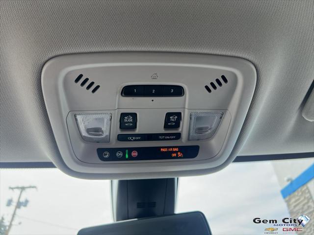 used 2021 Chevrolet Traverse car, priced at $39,500
