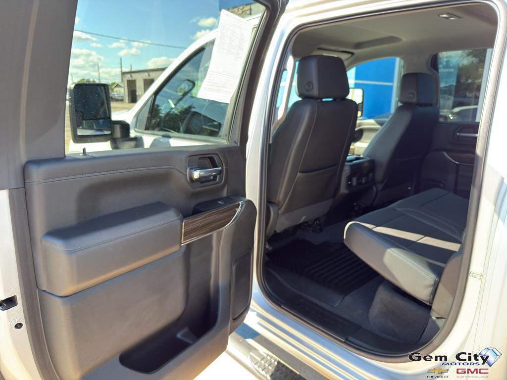 used 2022 Chevrolet Silverado 2500 car