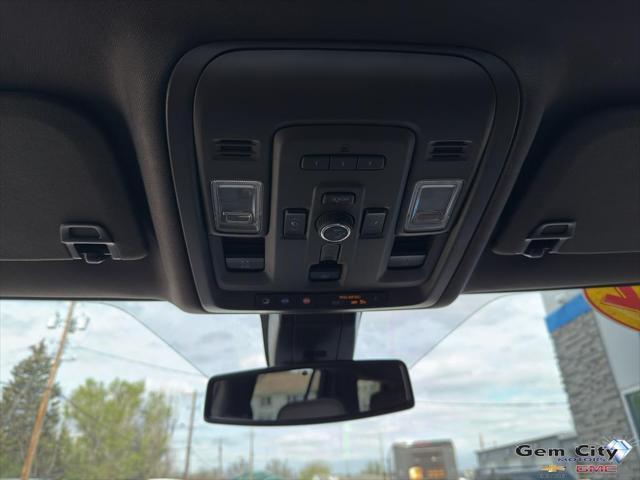 used 2022 GMC Yukon car
