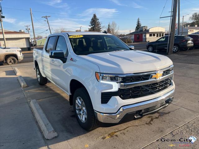 new 2025 Chevrolet Silverado 1500 car, priced at $58,220