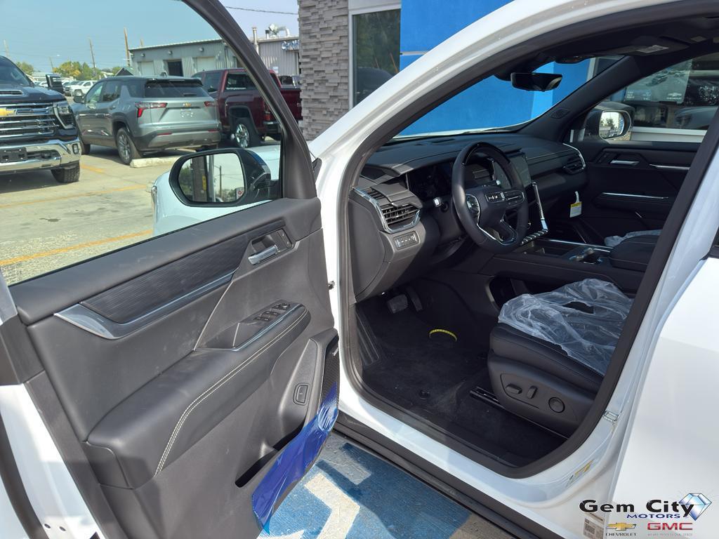 new 2026 GMC Acadia car, priced at $60,615