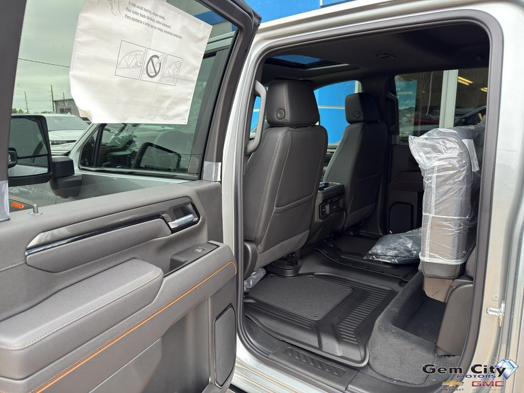new 2025 GMC Sierra 3500 car, priced at $90,570
