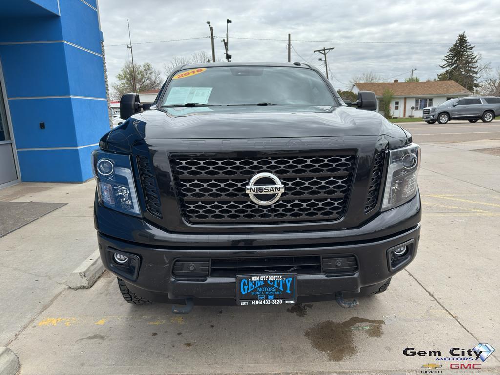 used 2018 Nissan Titan XD car