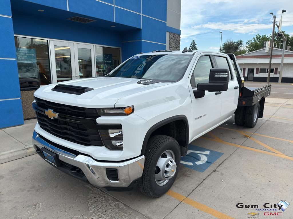 new 2025 Chevrolet Silverado 3500 car, priced at $64,452