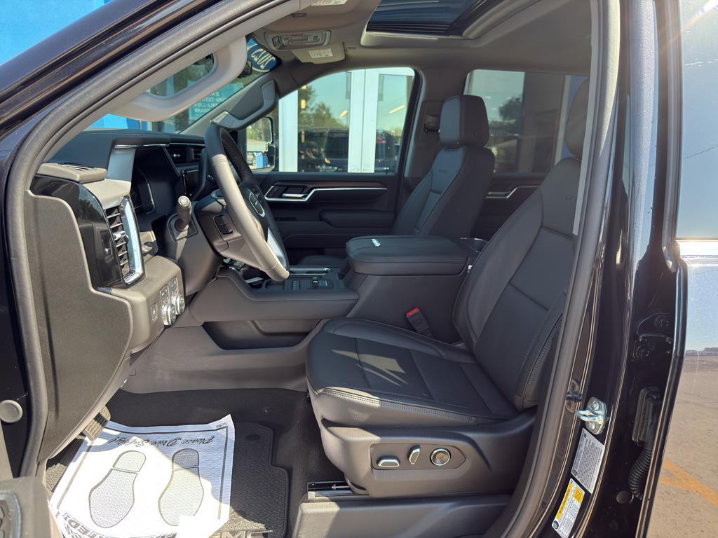 new 2025 GMC Sierra 2500 car, priced at $90,080
