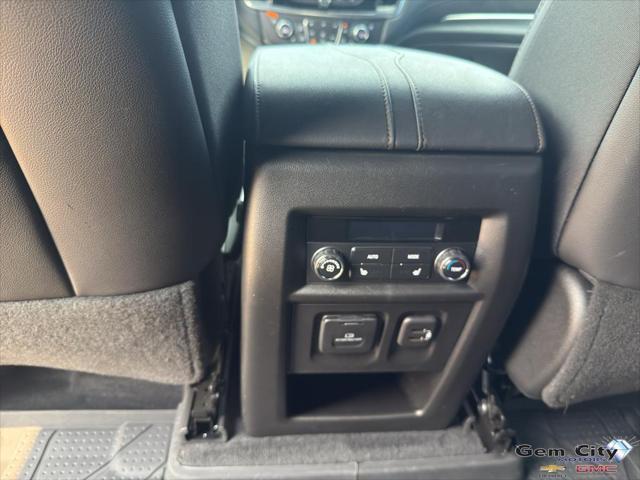 used 2023 Chevrolet Traverse car