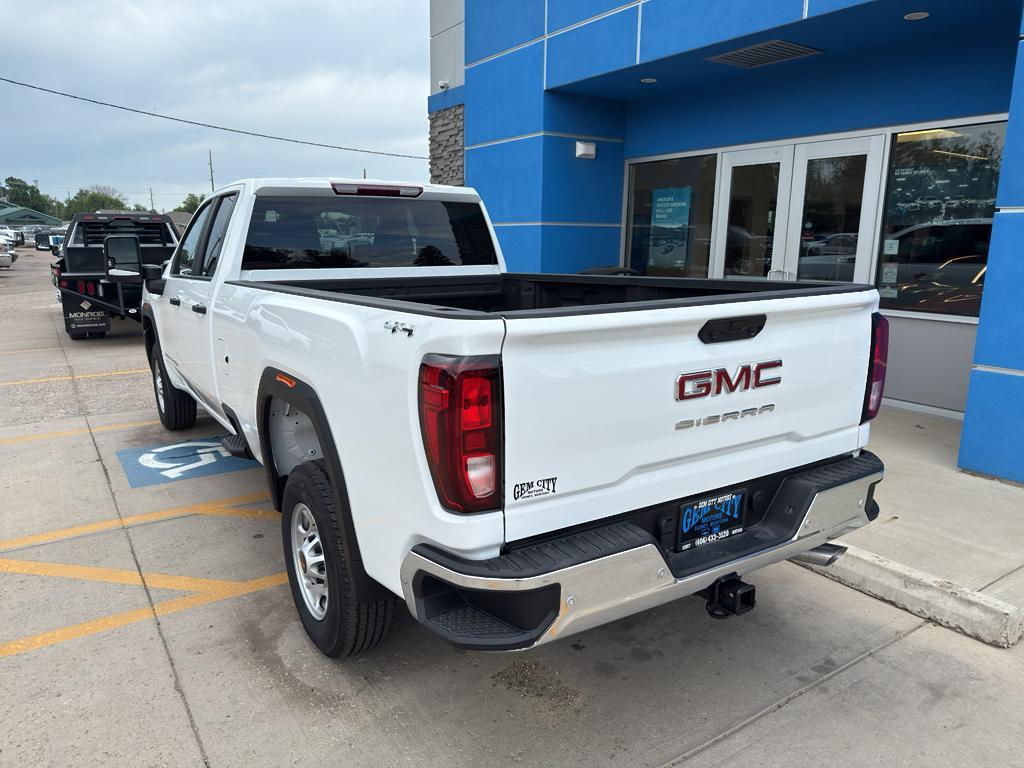 new 2025 GMC Sierra 2500 car, priced at $56,570