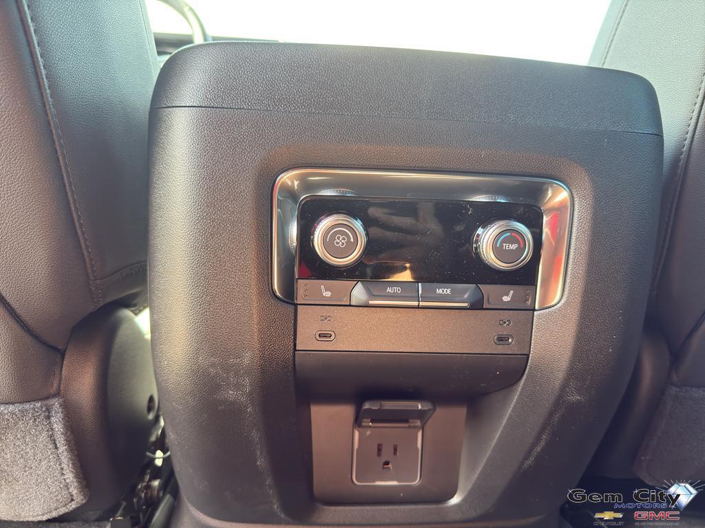 new 2025 GMC Yukon car, priced at $76,985