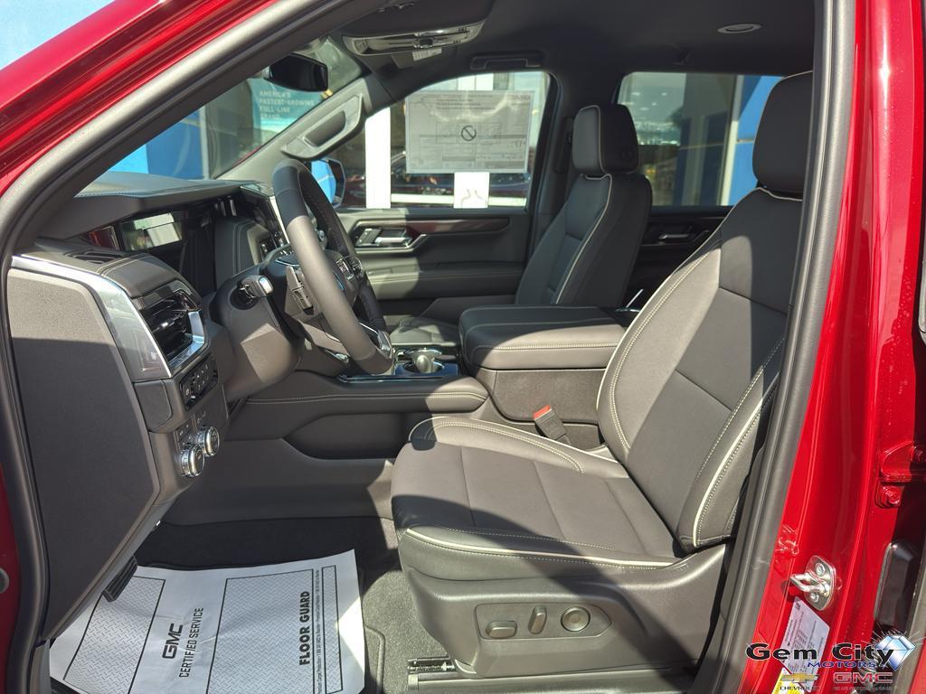 new 2025 GMC Yukon car, priced at $76,985