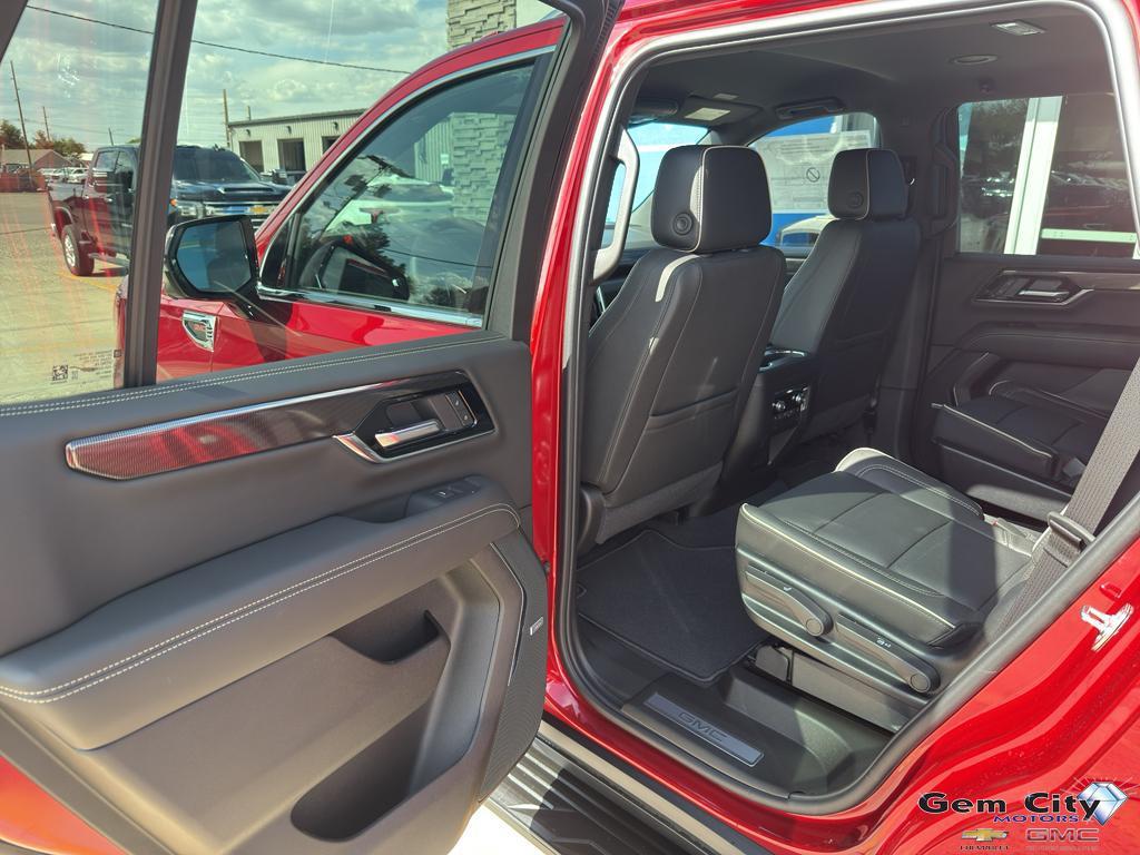 new 2025 GMC Yukon car, priced at $76,985