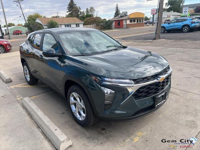 new 2025 Chevrolet Trax car, priced at $23,010