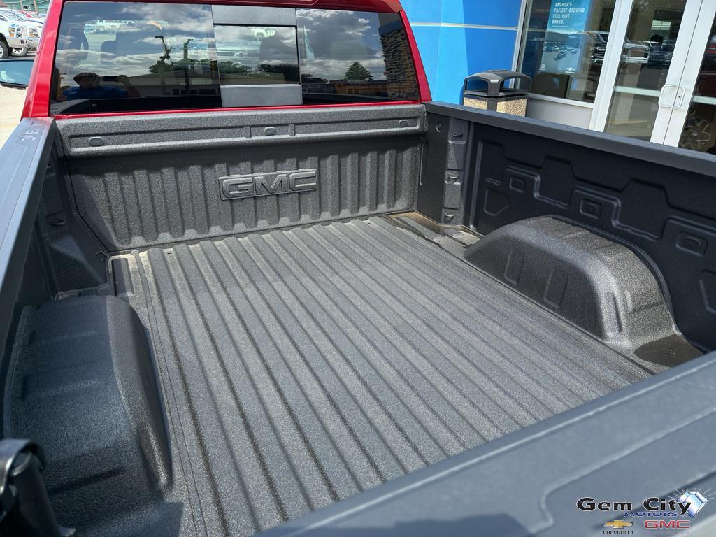 new 2025 GMC Sierra 1500 car, priced at $64,380