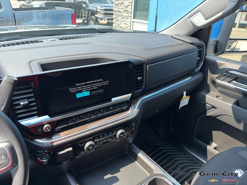 new 2025 Chevrolet Silverado 2500 car, priced at $63,015