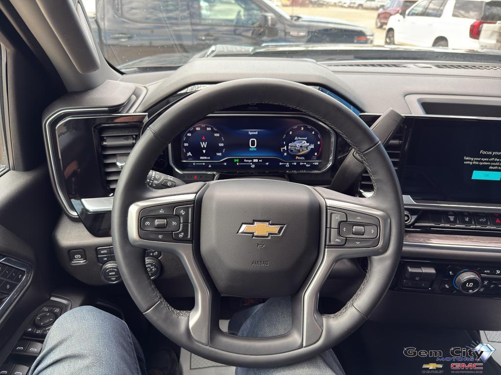 used 2024 Chevrolet Silverado 2500 car