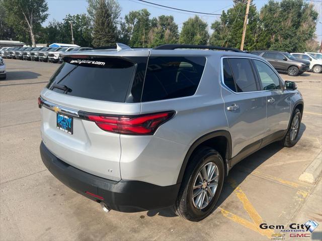 used 2022 Chevrolet Traverse car, priced at $31,500