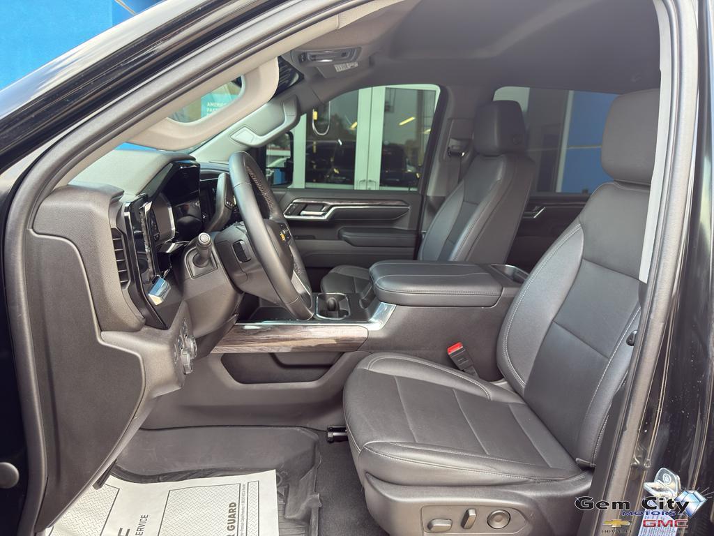 used 2024 Chevrolet Silverado 2500 car