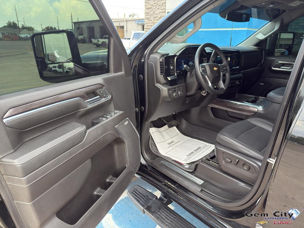 used 2024 Chevrolet Silverado 2500 car