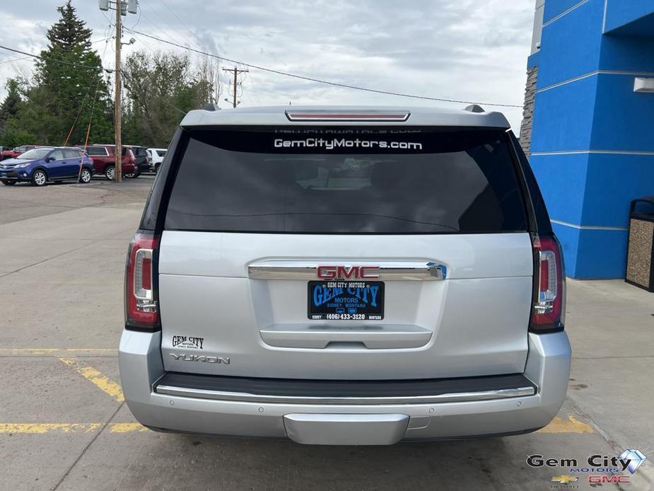 used 2019 GMC Yukon car