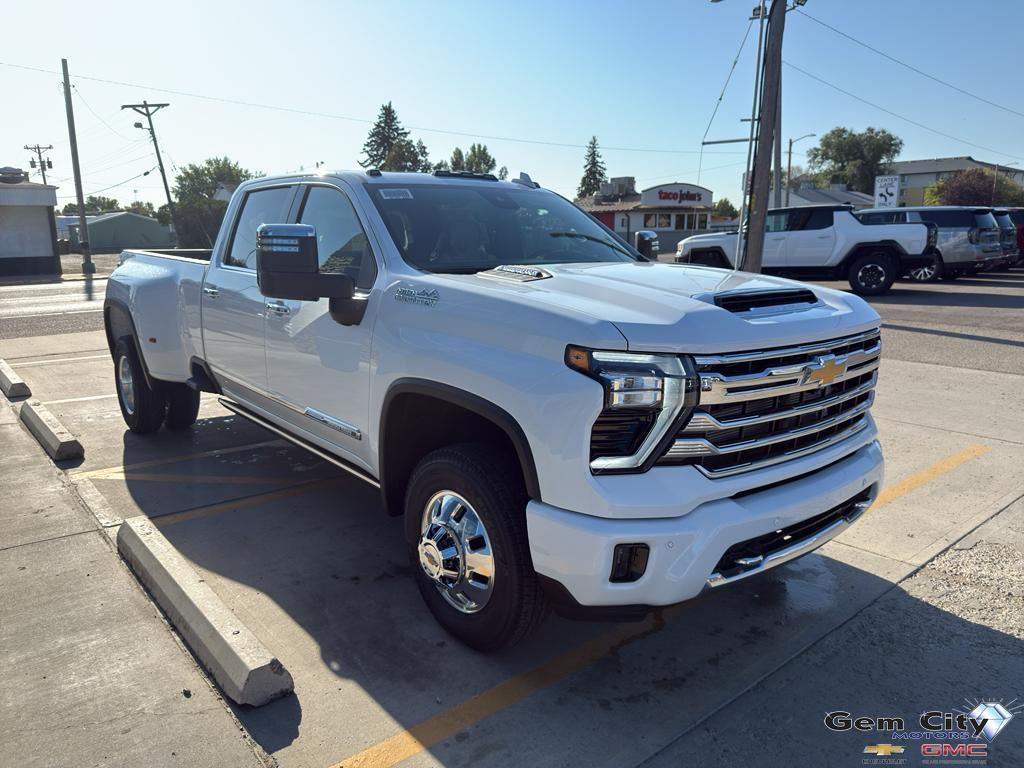 new 2026 Chevrolet Silverado 3500 car, priced at $93,980